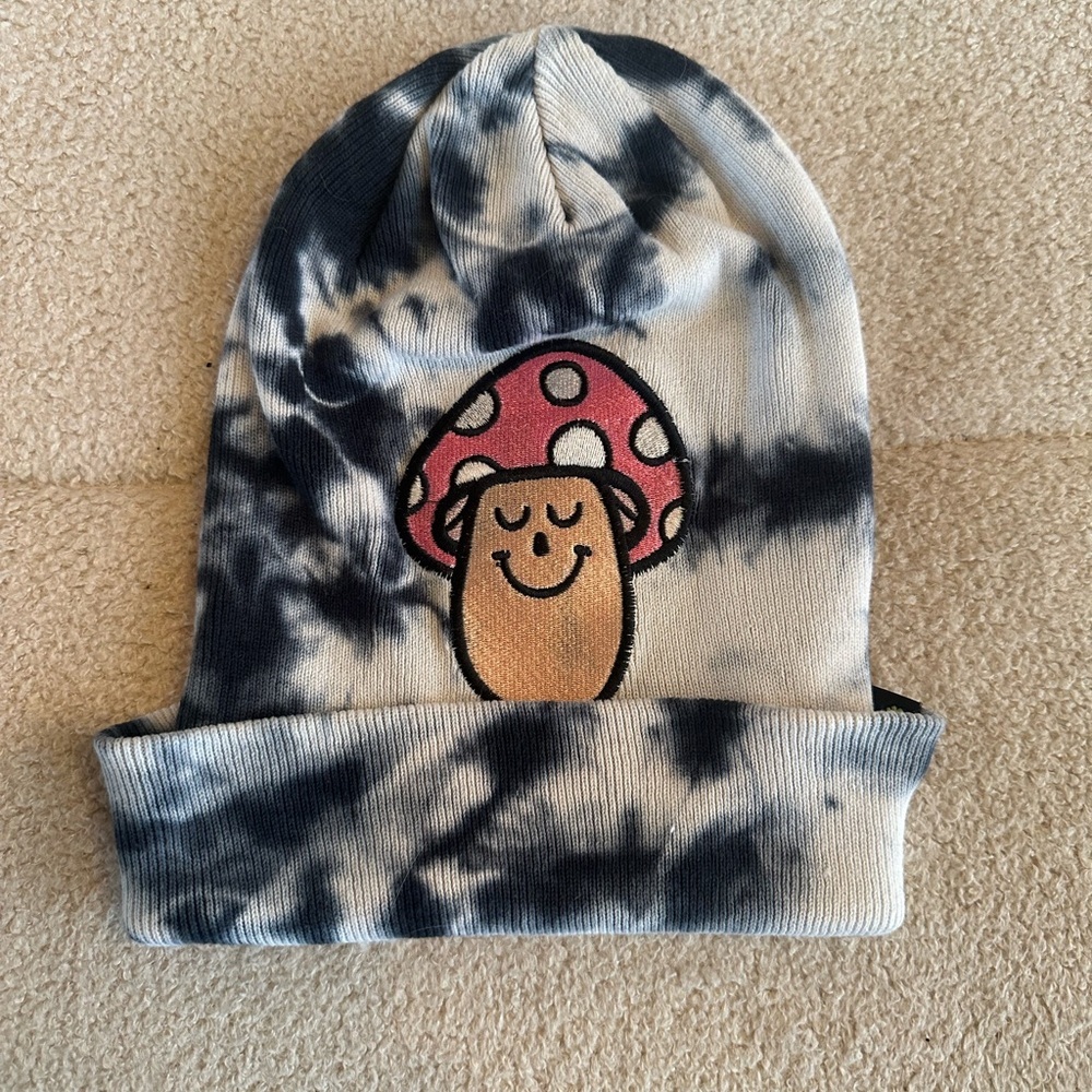 aLab tie dye Mushroom Beanie
